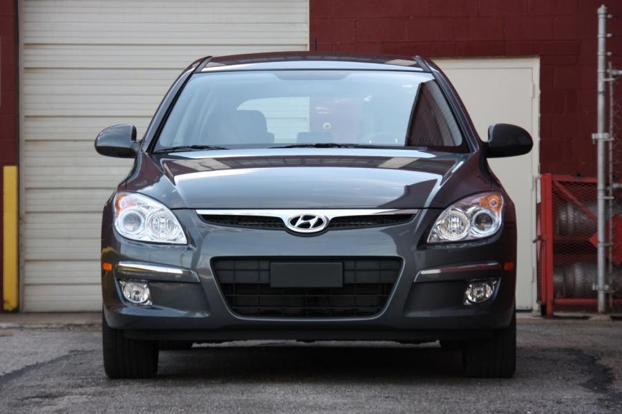  Hyundai Elantra Touring 2008 года  (фото 66 из 118)